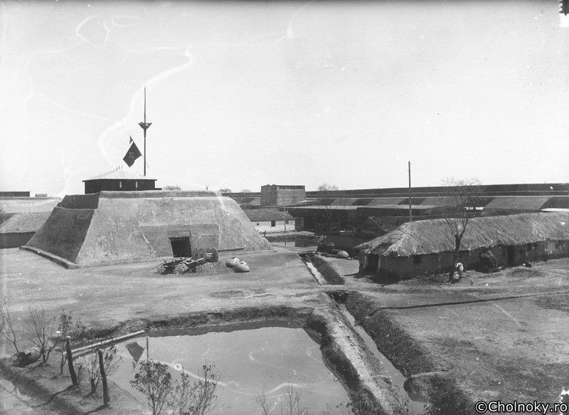 Khi5105.jpg Khi5105.jpg